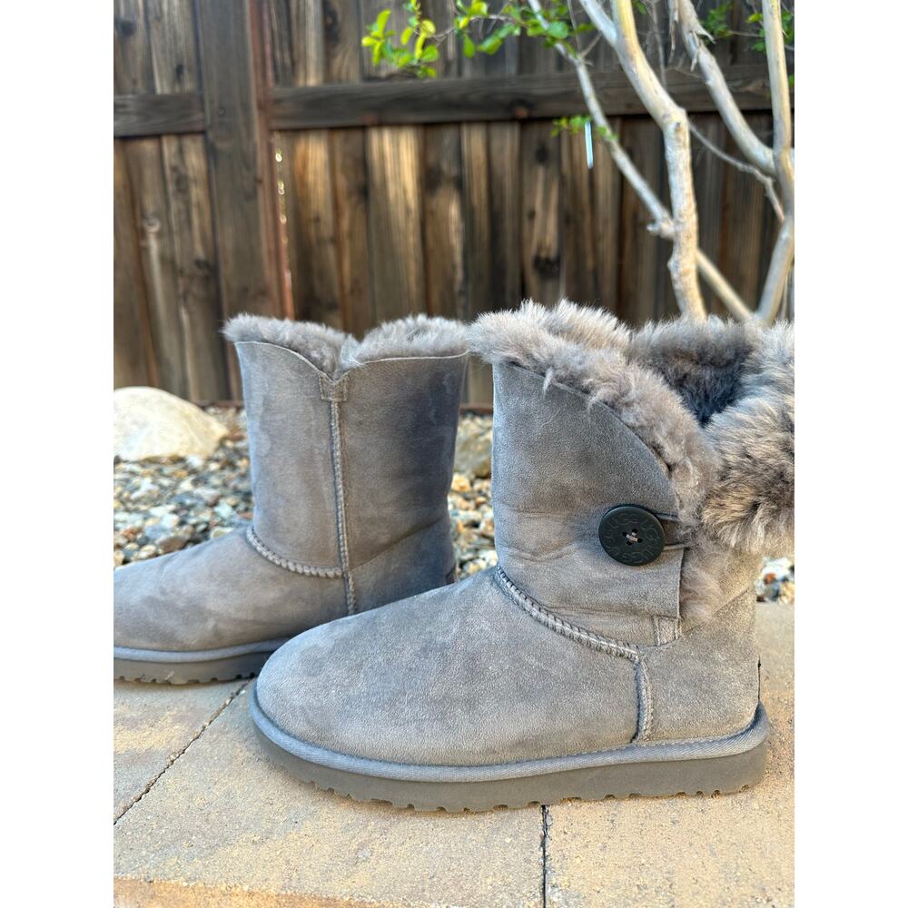 Ugg Bailey Button Gray Boots size 8 - image 5
